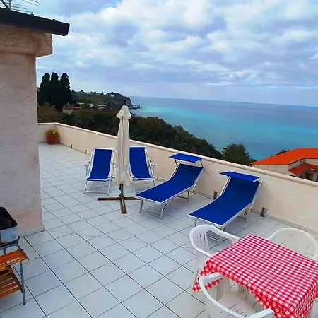 Ferienwohnung Attico Sabbia Tropea Exterior foto